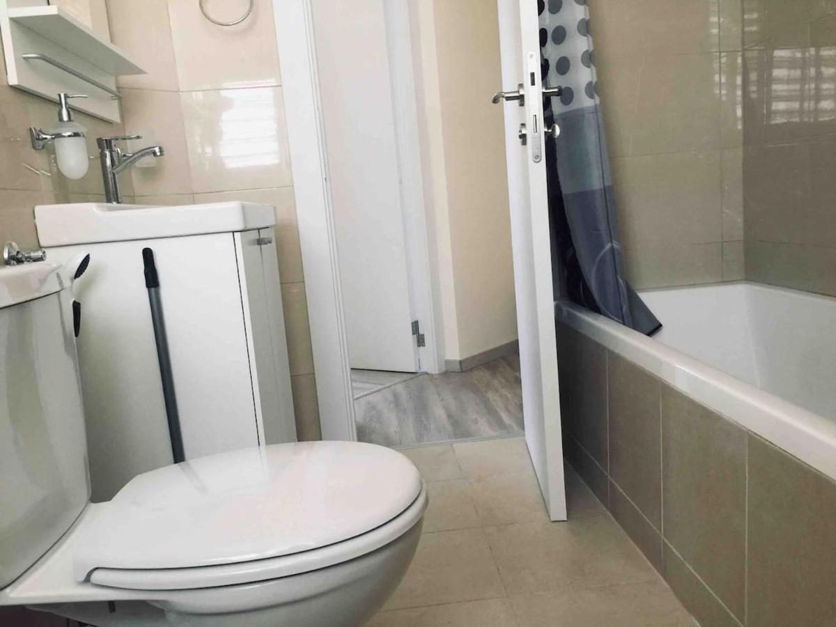 2 Bdr Nitza Appartment With Balkony Netanya Eksteriør billede