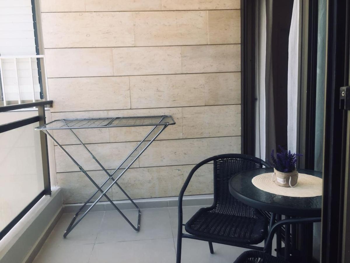 2 Bdr Nitza Appartment With Balkony Netanya Eksteriør billede